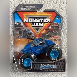 Megalodon Training Truck  Monster Jam